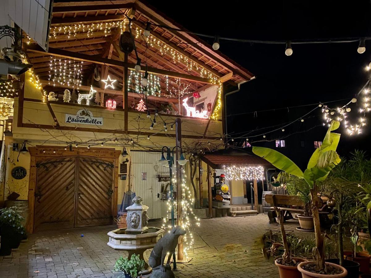 Landgasthaus Lowen Mit Gastehaus Holzhausen  Exterior foto