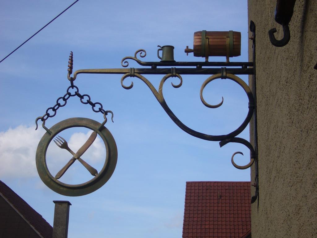 Landgasthaus Lowen Mit Gastehaus Holzhausen  Exterior foto