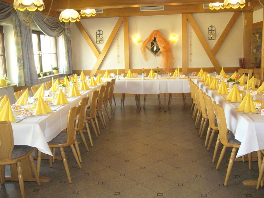 Landgasthaus Loewen Mit Gaestehaus Holzhausen (Breisgau-Hochschwarzwald) Exterior foto